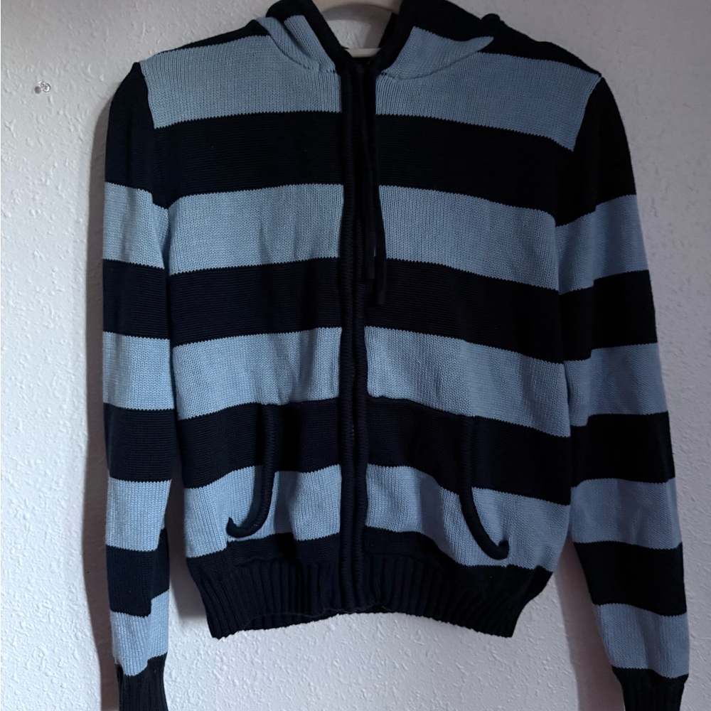 Striped Blue tones Justify Teen Sweater M